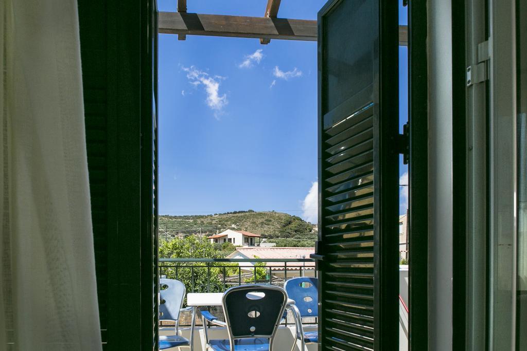 Olive Tree Apartment Kaliviani Exterior photo